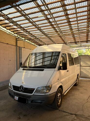 двигитель спринтер: Mercedes-Benz Sprinter: 2003 г., 2.2 л, Механика, Дизель, Минивэн