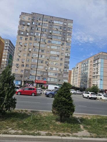ищу 1 комнатная квартира: 1 бөлмө, 12 кв. м, Малосемейка, 12 кабат, Косметикалык ремонт