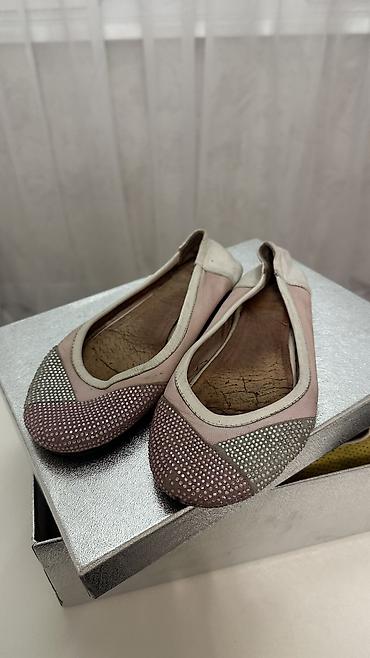 Костюмы с юбкой: Женская Одежда, покупала в Италии/Дубаи, размеры от 48 до 58, новое и — 33