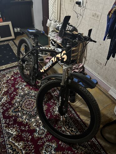 Şəhər velosipedləri: İşlənmiş Şəhər velosipedi Adidas, 29", sürətlərin sayı: 32, Ünvandan götürmə