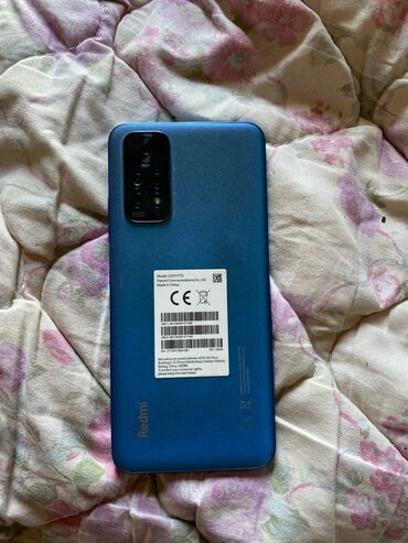 складные телефоны: Мобильный телефон Redmi нот 11 2022 синего цвета с тройной камерой