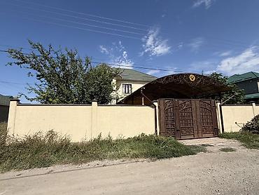 Кыймылсыз мүлк: Просторный частный дом с участком и садом. - Кирпичный двухэтажный — 1