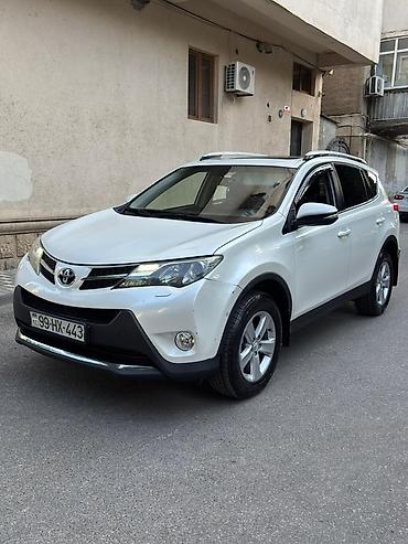 Toyota: Toyota RAV4: 2 l | Krossover — 5