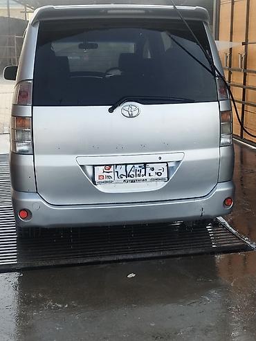 катафоты: Toyota Voxy: 2003 г., 2 л, Автомат, Бензин, Минивэн — 3