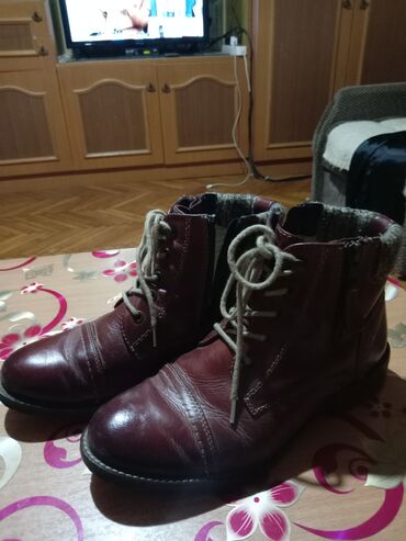 zimski kaputi sa krznom: High boots, 38