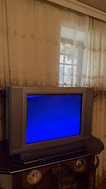 gencede televizor: Kineskop (CRT) televizor - Ekran: təxminən 29–32 düym diaqonallı, 4:3 — 2