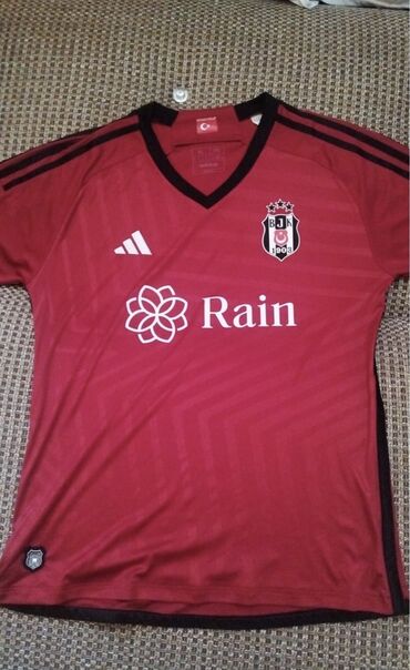 xacmaz qizil instagram: Futbolka, Adidas, M, rəng - Qırmızı