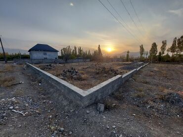 загородный дом: 15 соток, Для строительства, Красная книга