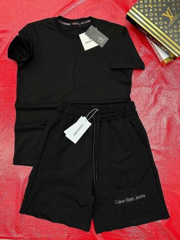 Majice: Hugo, Calvin Klein, Karl Lagerfeld, Nike, Tommy Hilfiger 🌟 Veličine — 5