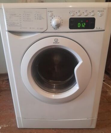 paltaryuyan satışı: Paltaryuyan maşın Indesit, 5 kq, İşlənmiş, Avtomat, Qurutma var, Kredit yoxdur, Ünvandan götürmə