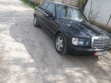 Mercedes-Benz 190 (W201): 1989 г., 2 л, Механика, Бензин, Седан