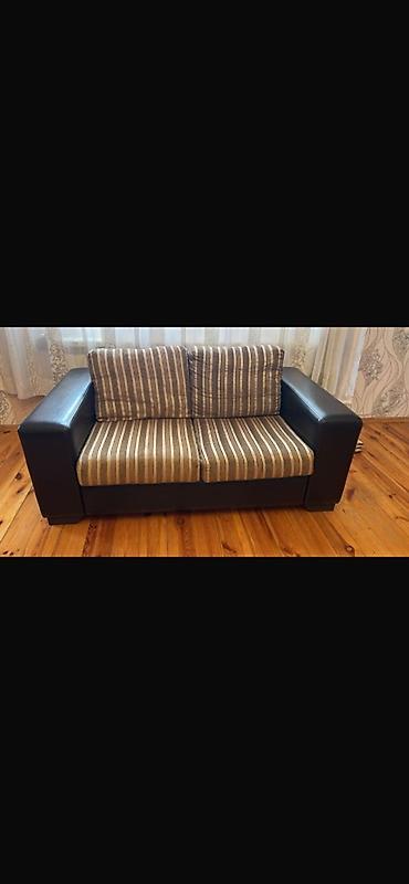 qara divan: Klassik üslubda yumşaq mebel dəsti -1 eded 4 neferlik divan - 1 ədəd — 3