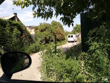 Продажа домов: Полдома, 80 м², 4 комнаты, Собственник, Старый ремонт