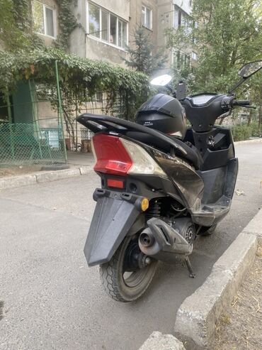 купить электромотоцикл в бишкеке: M8, 125 куб. см, Бензин, Б/у