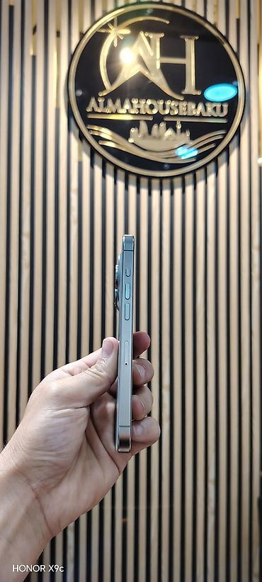 ipad pro 12: IPhone 15 Pro, 128 GB, Qara, Simsiz şarj, Face ID, Sənədlərlə — 4