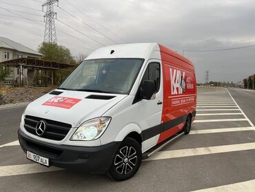 утепление домов пеной: Грузовой фургон Mercedes‑Benz Sprinter (длинная база, высокий крышей)