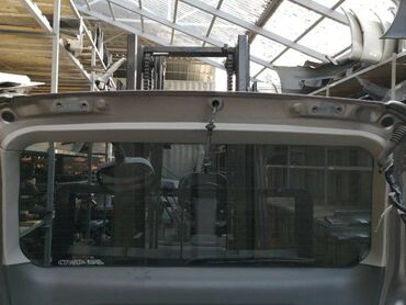 Внутренняя обшивка багажника Toyota Estima R40 2 (б/у)
тайота эстима