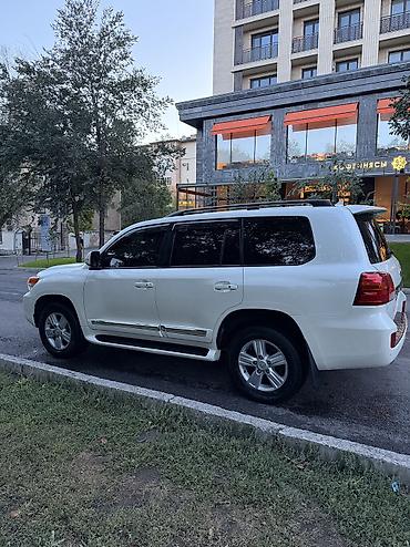 Продажа авто: Toyota Land Cruiser: 2015 г., 4.6 л, Автомат, Бензин, Внедорожник — 8