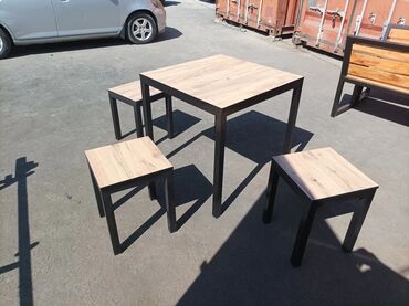 столы и стулья: Столы стулья для кафе
стулья столы для столовый в наличии и на заказ