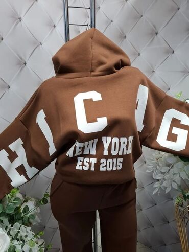 Gornji i donji deo: One size, Sa ilustracijom, bоја - Crvena — 12