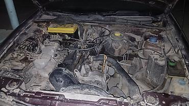 Продажа авто: Audi 80: 1990 г., 1.8 л, Механика, Бензин, Хэтчбэк — 5