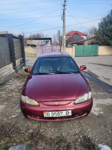 Hyundai: Hyundai Elantra: 1996 г., 1.6 л, Механика, Бензин, Седан