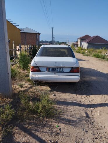 нива сатылат: Mercedes-Benz 200: 1987 г., 2 л, Механика, Бензин, Седан