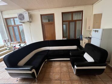 Beşiklər: LxKunc divan ve 1eded kreslo dest 250azn.Acilir bazali unvan Bulbule