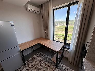 Продажа квартир: 2 комнаты, 79 м², 7 этаж — 12