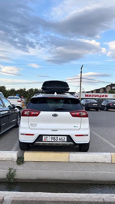 ограничитель: Kia Niro: 2019 г., 1.6 л, Автомат, Гибрид, Кроссовер — 2