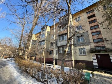 Продажа квартир: 1 комната, 32 м², 104 серия, 1 этаж, Старый ремонт