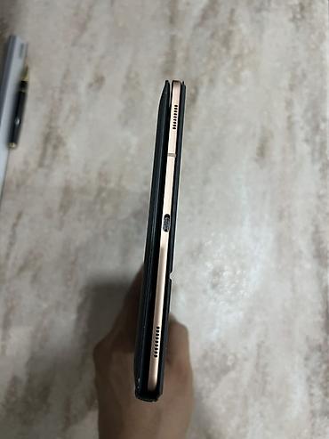11: Планшет, Samsung, память 64 ГБ, 10" - 11", 4G (LTE), Б/у, Классический цвет - Золотой — 4