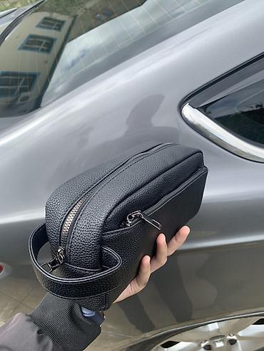 şuadan qoruyan eynək: Qara rəngli kişi çantası (dopp kit) -Yenidir - Rəng: mat qara - Ölcü — 2