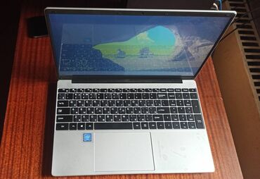 Ноутбуки: 15.6 ", Новый