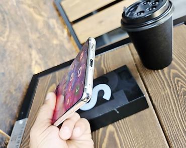 note 2: Samsung Galaxy S21 5G, Б/у, 128 ГБ, цвет - Белый, 1 SIM, 2 SIM — 5
