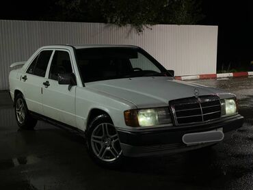 продаю лексуз: Mercedes-Benz 190 (W201): 1988 г., 2 л, Механика, Бензин