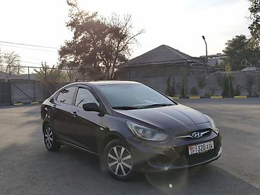 chevrole spark: Hyundai Solaris: 2013 г., 1.6 л, Автомат, Бензин, Седан — 2