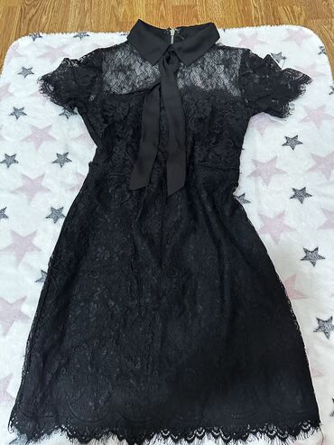 sandale sa zatvorenim prstima deichmann: A-Dress S (EU 36), color - Black, Cocktail, Short sleeves