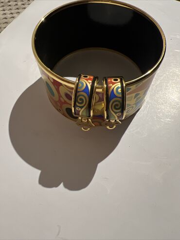 Jewellery: Frey Wille Gustav Klimt 24k Pozlata Narukvica i Mindjuse. Licno