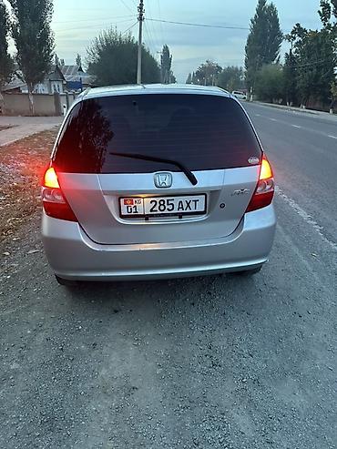 Fiat: Honda Fit: 2002 г., Хетчбек — 4