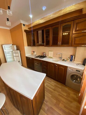 Uzunmüddətli kirayə mənzillər: Nərimanov metrosuna 5 dəqiqəlik məsafədə (Azenko binası): Nərimanov -da lalafo.az — 8 Uzunmüddətli kirayə mənzillər: Nərimanov metrosuna 5 dəqiqəlik məsafədə (Azenko binası): Nərimanov — 8