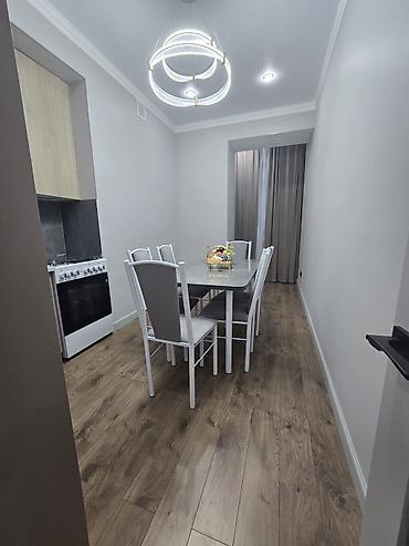 дом сниму: Сдаю 2 ком кв в центре Юг 2 новый дом !!! Еще никто не жил!!! ЖК — 10