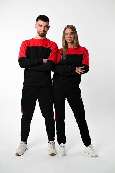 Gornji i donji deo: Novi modeli su stigli 🥰 Cena za komplet dve trenerke (muska i ženska — 6