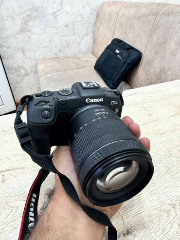 CANON EOS RP yeni kimidir istifadə olunmayib istəyən gəlib yoxlayib