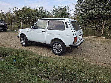 VAZ (LADA): VAZ (LADA) 4x4 Niva: 1.7 l | 2017 il 95000 km Ofrouder/SUV — 7