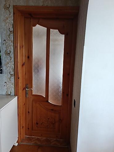 Дом и сад: Taxta otaq qapıları – şüşəli, oyma dekorlu - Material: təbii ağac — 1