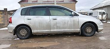 Honda: Honda Civic: 2000 г., 1.5 л, Вариатор, Бензин, Хэтчбэк — 4