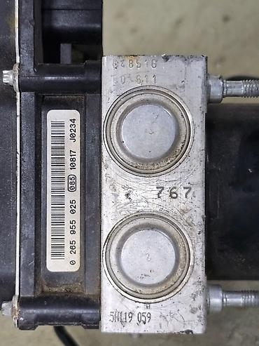 ABS: Блок ABS Volkswagen 2011 г., Б/у, Оригинал, Германия — 12