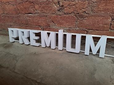 рекламный баннер: Hazır vəziyyətdə işıqlı reklam. uzunluğu birinin 2.70sm./ Digər — 3