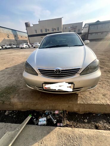 продаю или меняю на автомат: Toyota Camry: 2002 г., 2.4 л, Автомат, Бензин, Седан